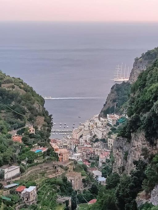 Terrazza Belvedere A Pontone - Amalfi Coast ภายนอก รูปภาพ